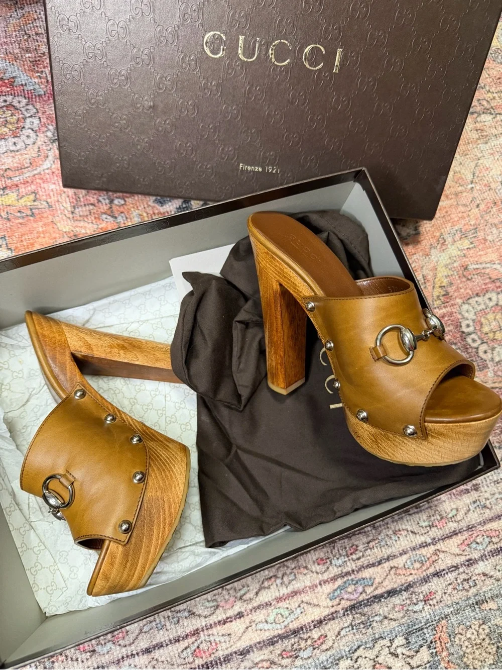 Vintage Gucci Women's Tan Leather Horsebit Platform Mules - Picture 2 of 7